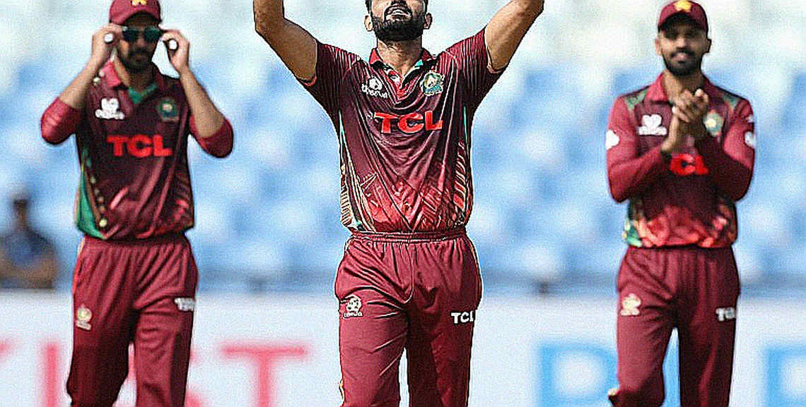 ডুবাইয়ের শেষ হুইসেল: এশিয়ার মাটিতে শিরোপা, অথচ সেমিফাইনালে কোনো এশীয় দল নেই